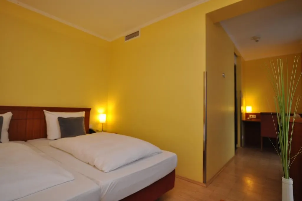 Parkhotel Im Lehel By Blattl München Deutschland